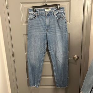 Abercrombie Mom Jeans
